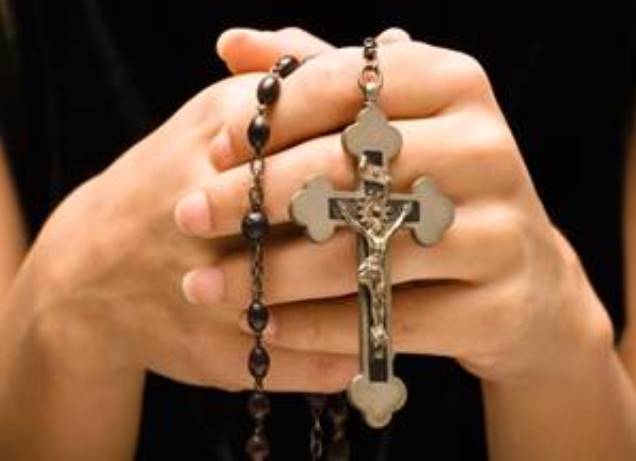 como-rezar-o-terço-passo-a-passo-mariano-rosario